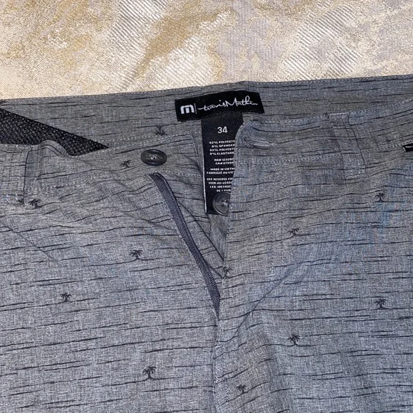 Travis Matthew golf short